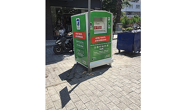 GİYİM/TEKSTİL ATIKLARI AYRI OLARAK TOPLANMAYA DEVAM EDİYOR