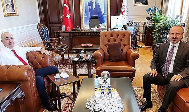15 TEMMUZ GAZİSİ VE CUMHURBAŞKANI BAŞDANIŞMANI TURAN'I ZİYARET ETTİ