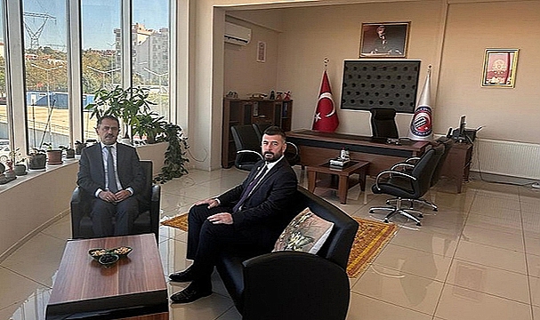 VALİ AKTAŞ, DR. ÖĞRETİM ÜYESİ HALİT KUŞKU'YA TAZİYE ZİYARETİNDE BULUNDU