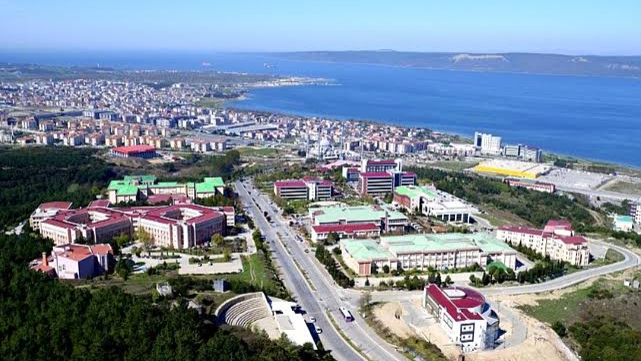 *ÇOMÜ 2025 YKS Yerleştirme Sonuçlarında Rekor Başarı: %102 Doluluk Oranı*