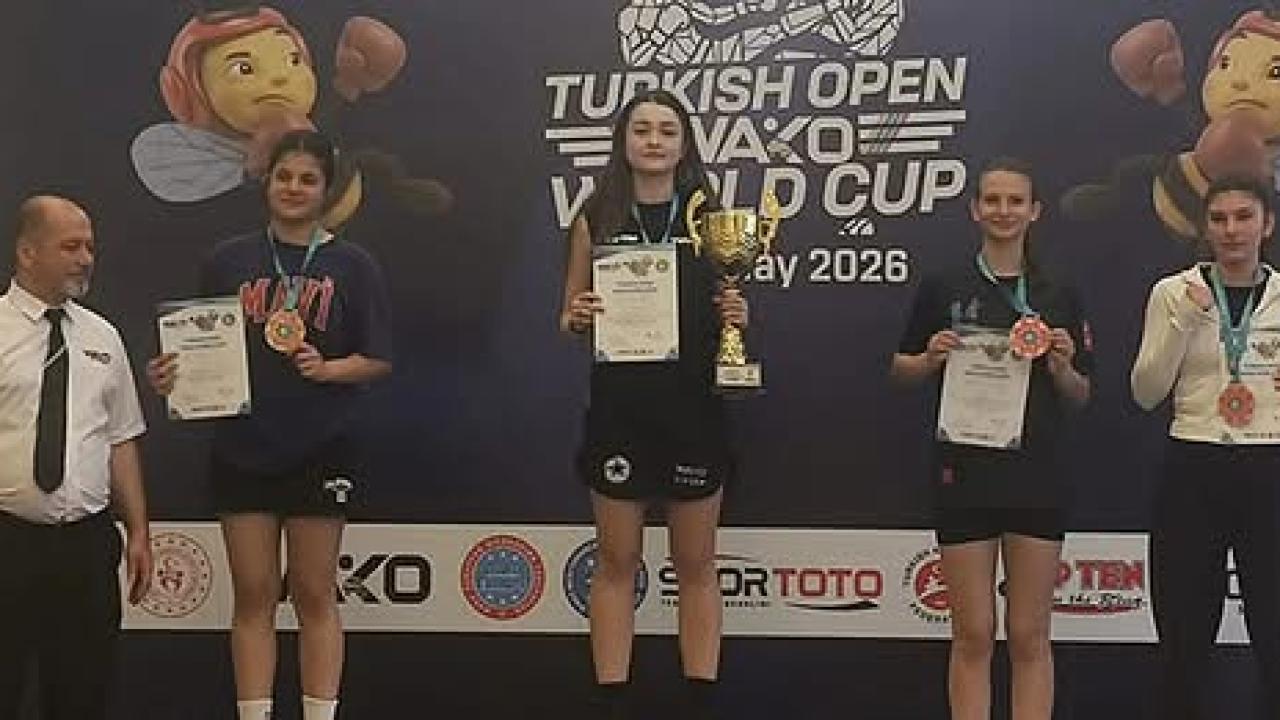 ÇANAKKALELİ SPORCULARDAN DÜNYA KUPASI BAŞARISI