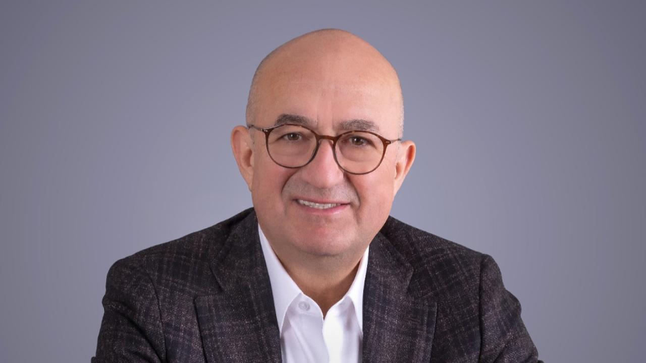 MİLLETVEKİLİ GİDER MÜJDEYİ VERDİ AMATÖR FUTBOL KULÜPLERİ YENİ SPOR KOMPLEKSİNE EN KISA SÜREDE KAVUŞACAK